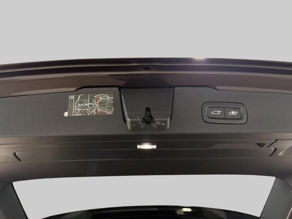 VOLVO V60 2019
