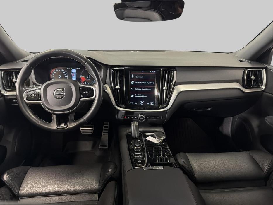 VOLVO V60 2019