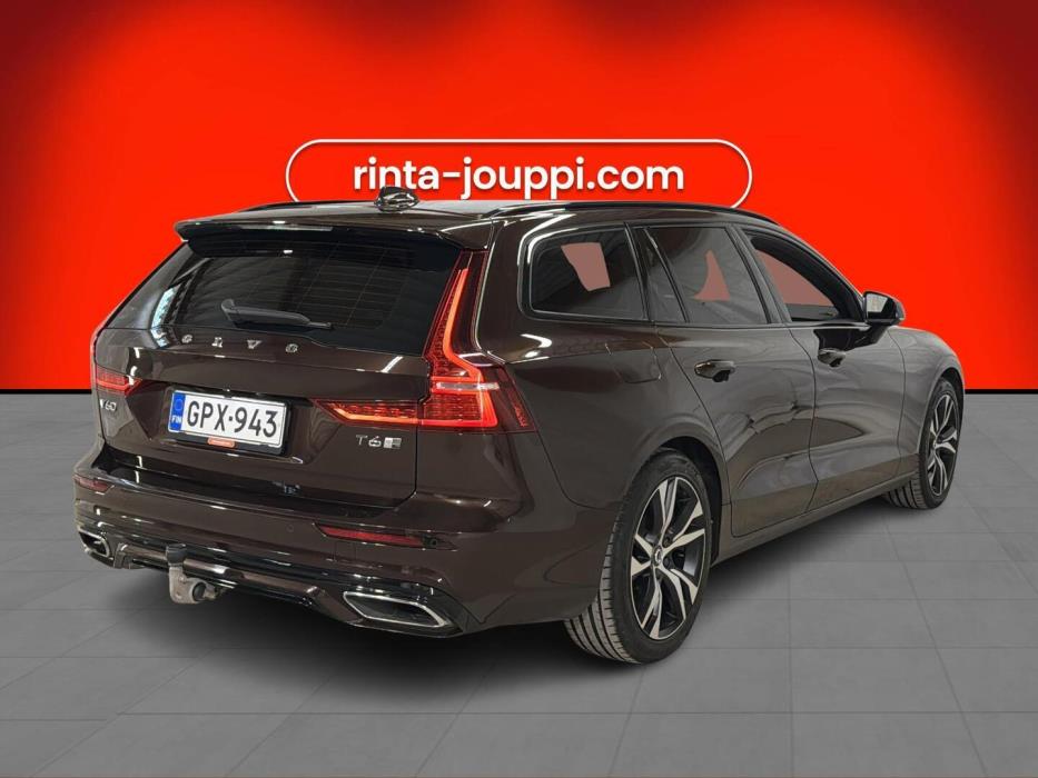 VOLVO V60 2019