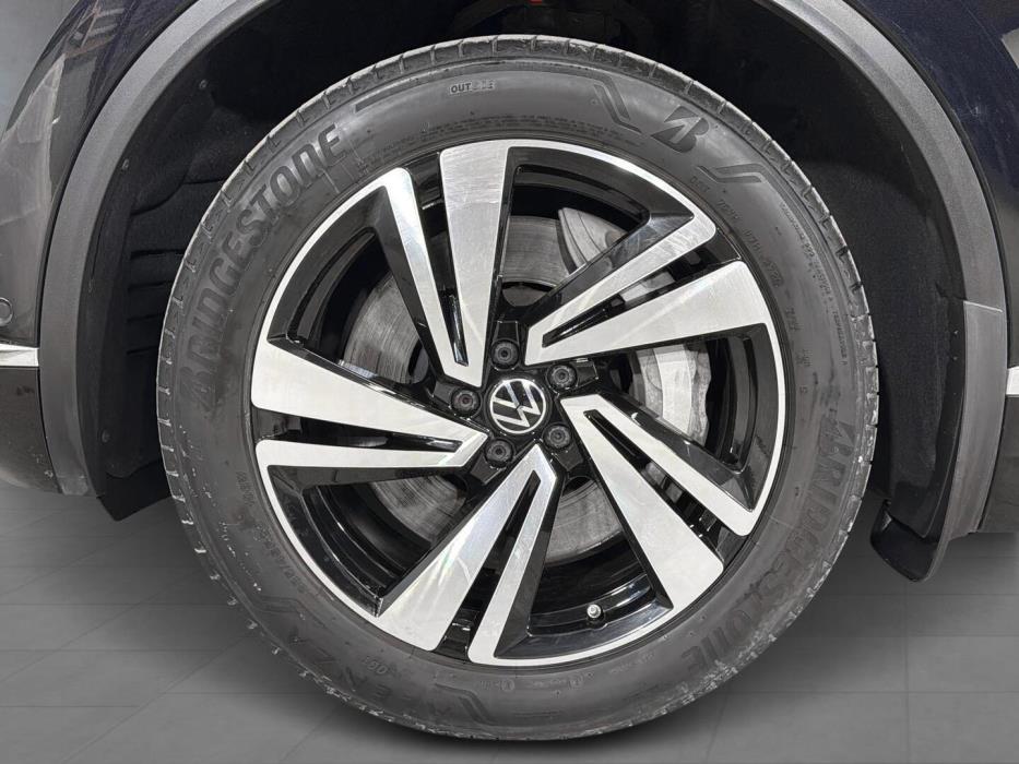VOLKSWAGEN Touareg 2020