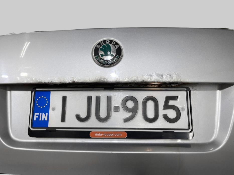 SKODA Octavia 2011