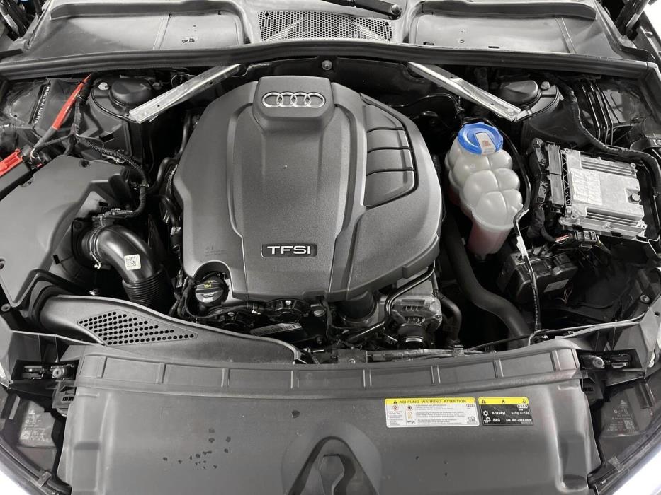AUDI A4 2018