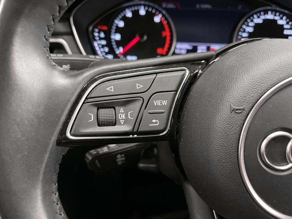 AUDI A4 2018