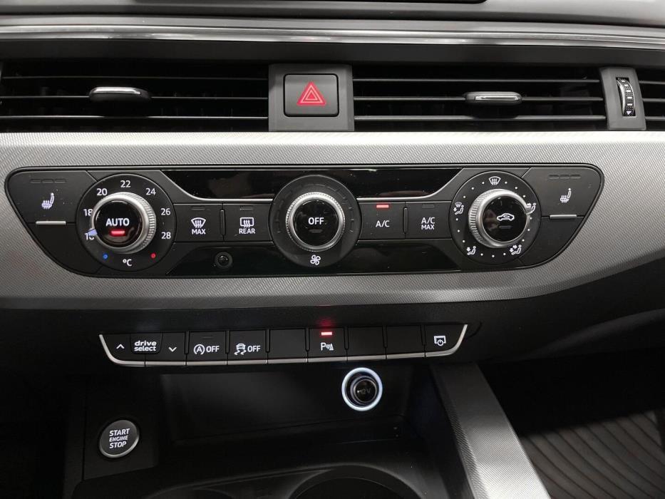 AUDI A4 2018