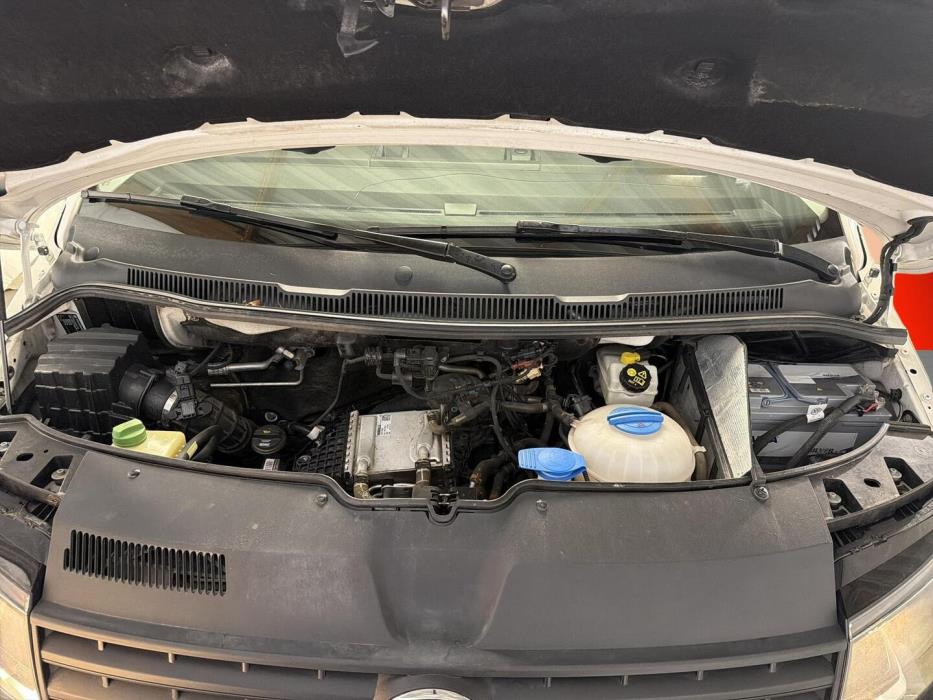 VOLKSWAGEN Transporter 2018