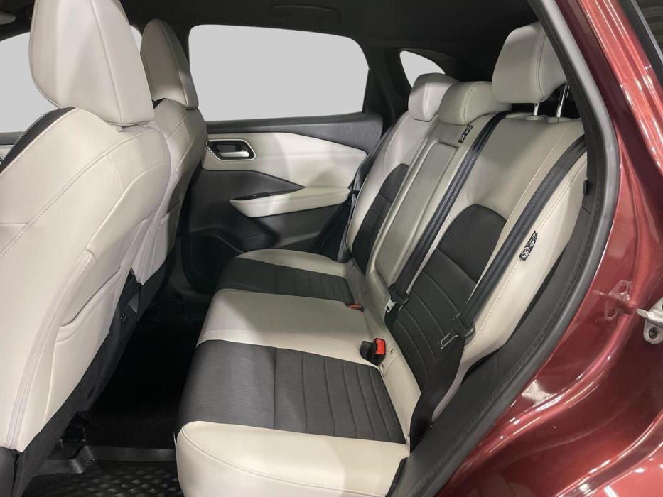 NISSAN Qashqai 2022