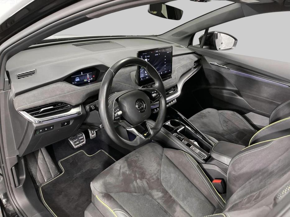 SKODA Enyaq 2023