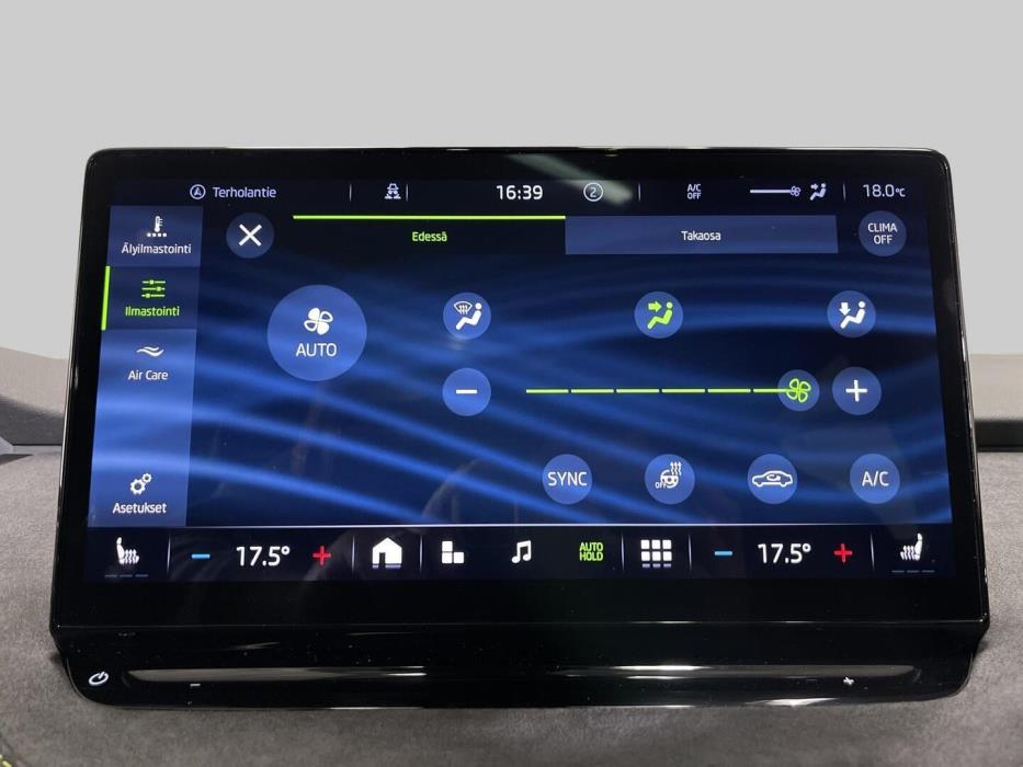 SKODA Enyaq 2023