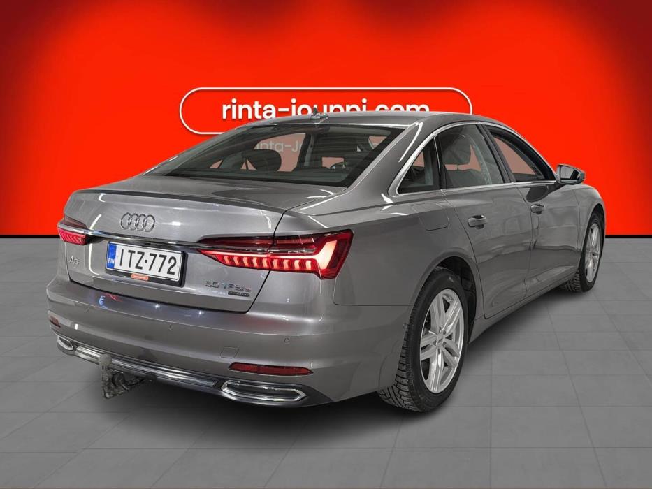 AUDI A6 2021