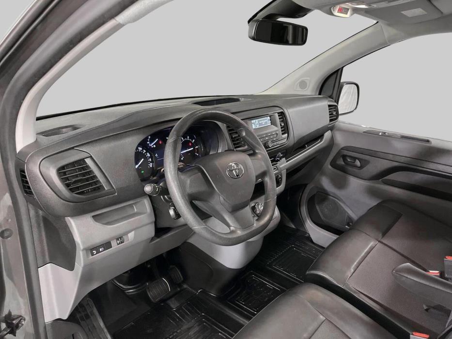TOYOTA Proace 2020