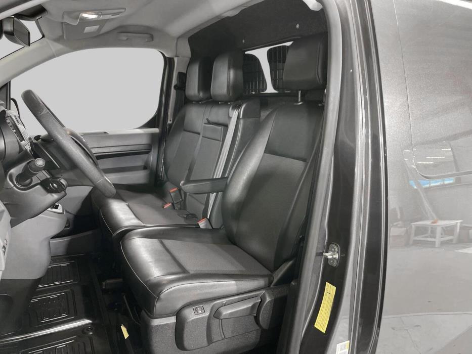 TOYOTA Proace 2020