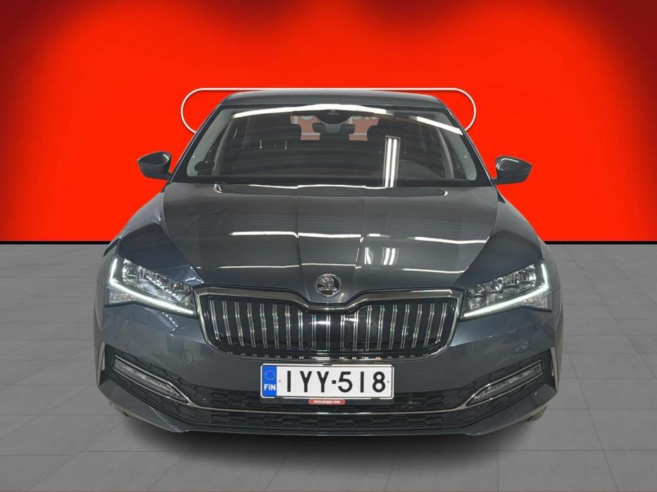 SKODA SUPERB 2021