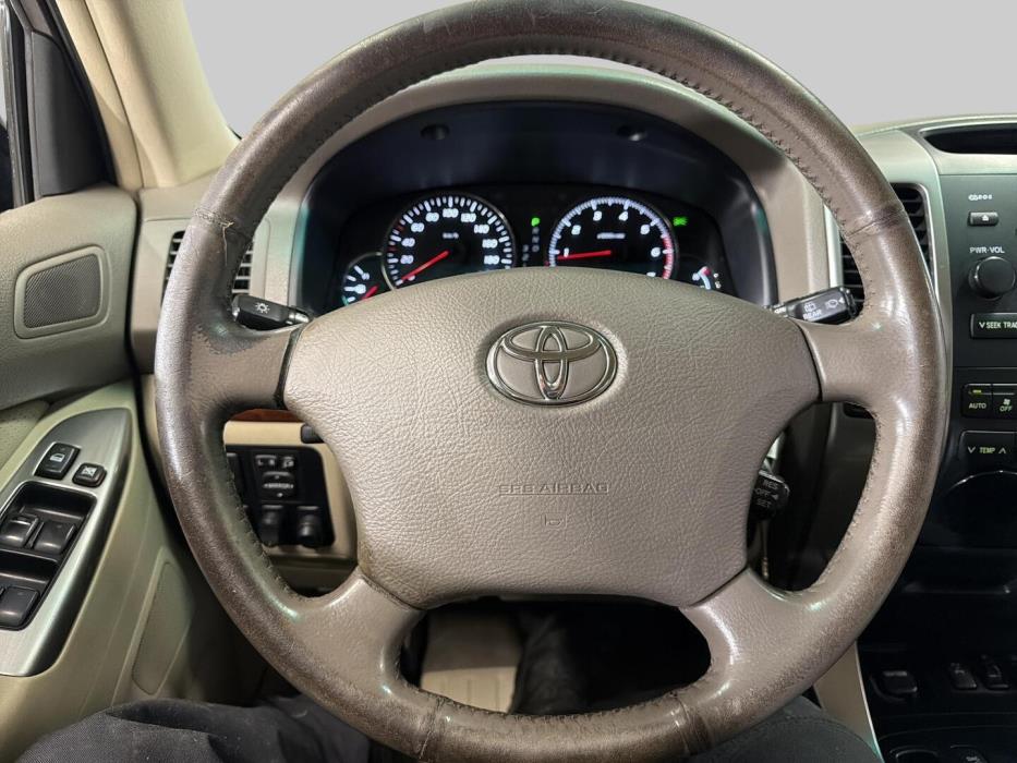 TOYOTA Land Cruiser 2003