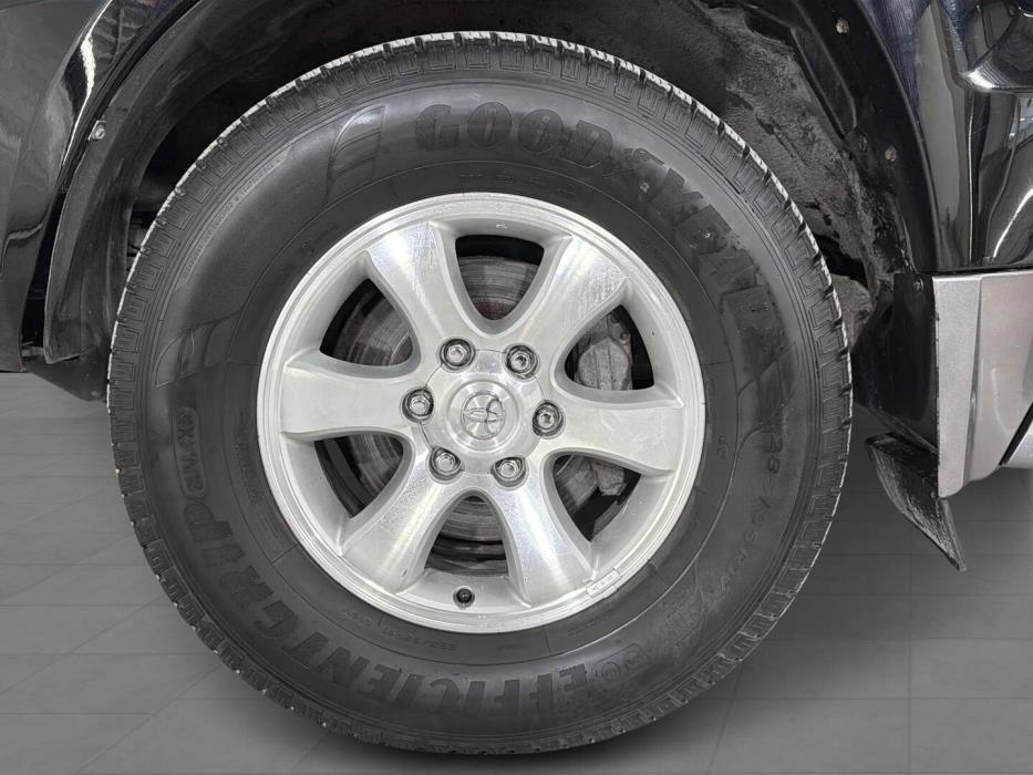 TOYOTA Land Cruiser 2003