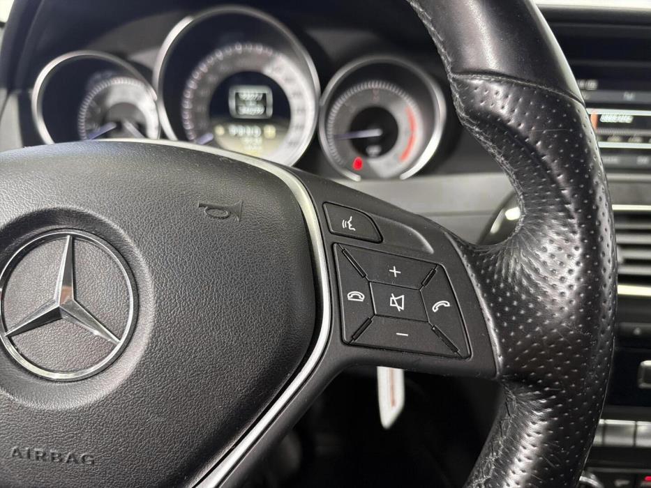 MERCEDES-BENZ C 2011