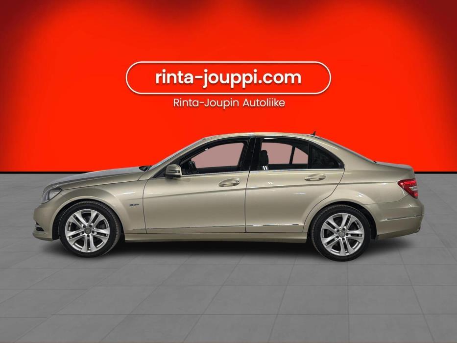 MERCEDES-BENZ C 2011