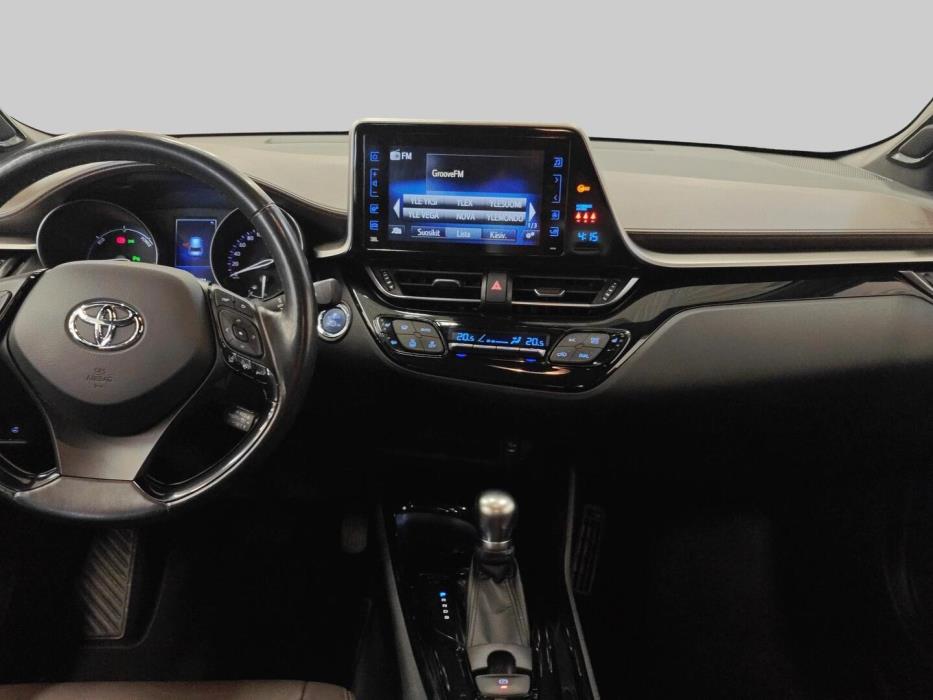 TOYOTA C-HR 2017