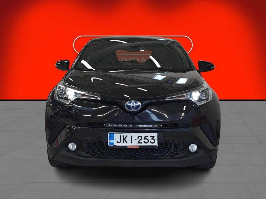 TOYOTA C-HR 2017