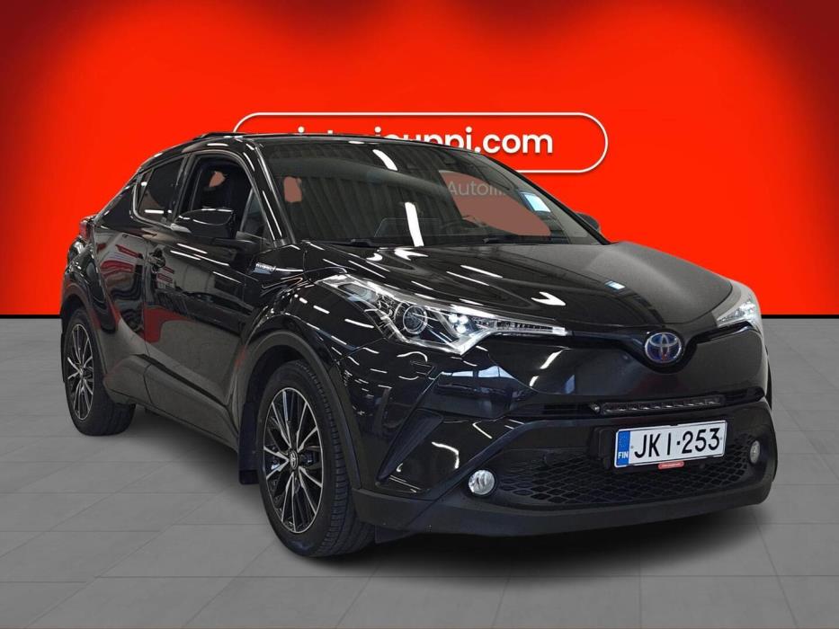 TOYOTA C-HR 2017
