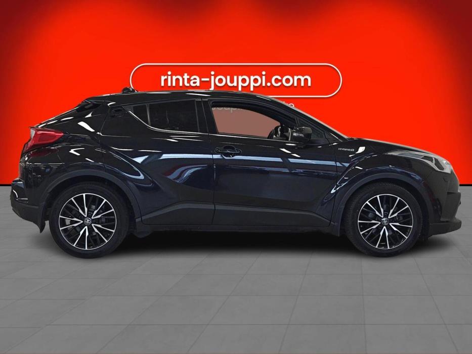 TOYOTA C-HR 2017