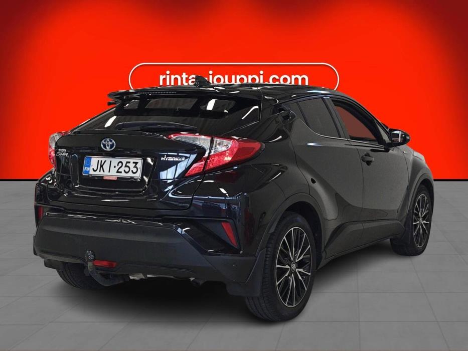 TOYOTA C-HR 2017