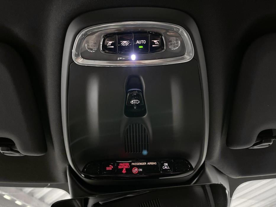 VOLVO V60 2020