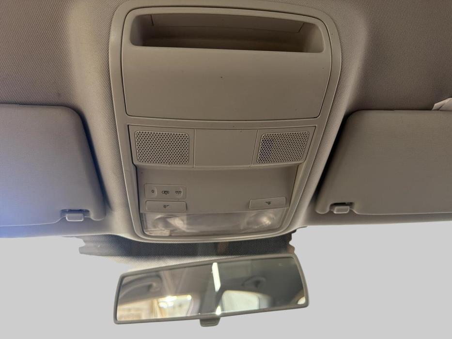 VOLKSWAGEN Golf 2004