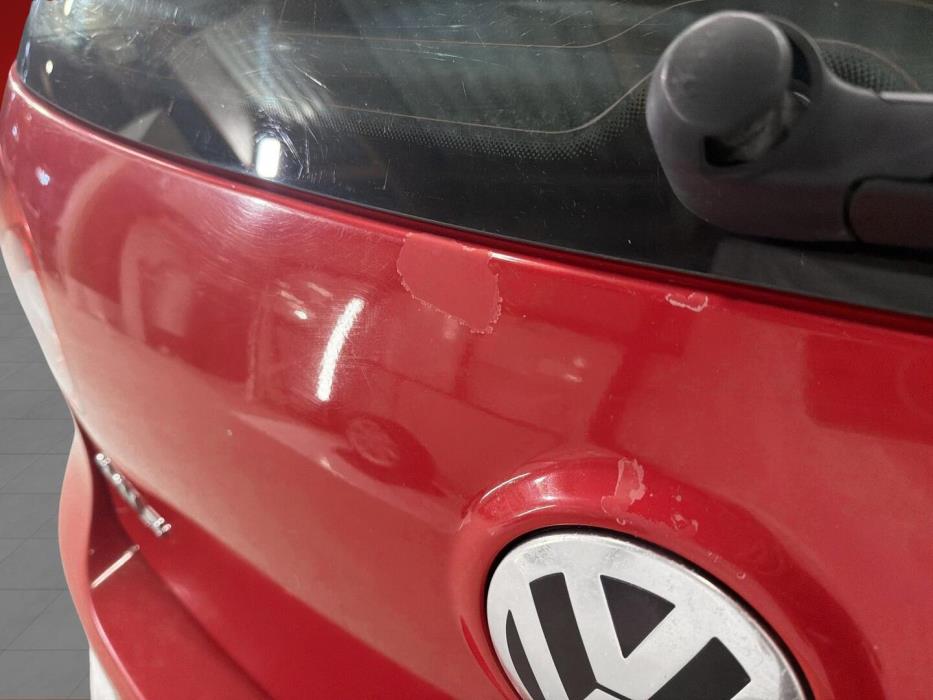 VOLKSWAGEN Golf 2004