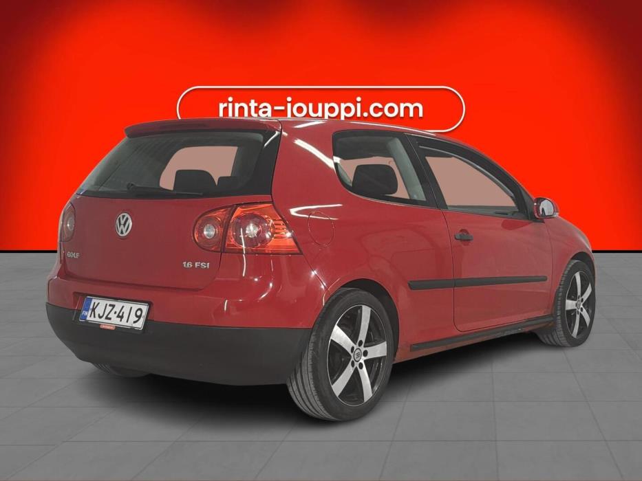VOLKSWAGEN Golf 2004