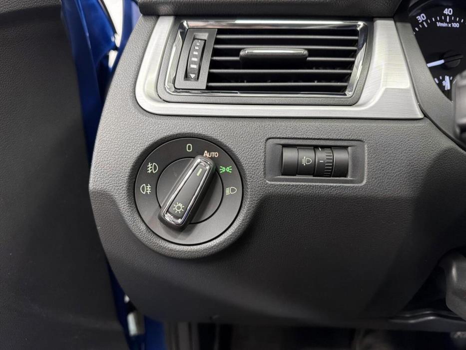 SKODA Rapid 2014