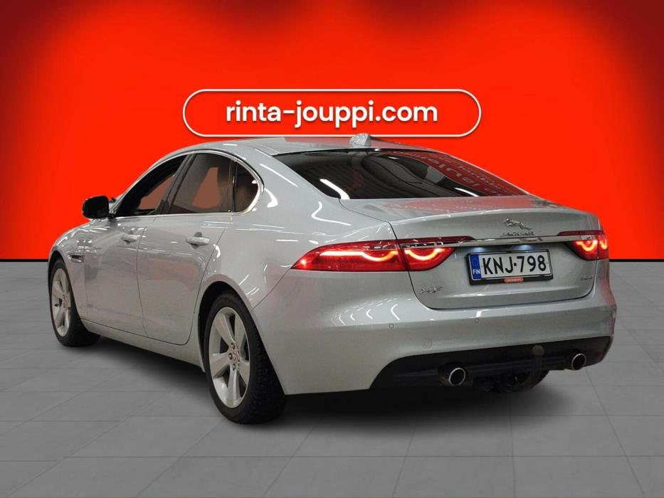 JAGUAR XF 2016