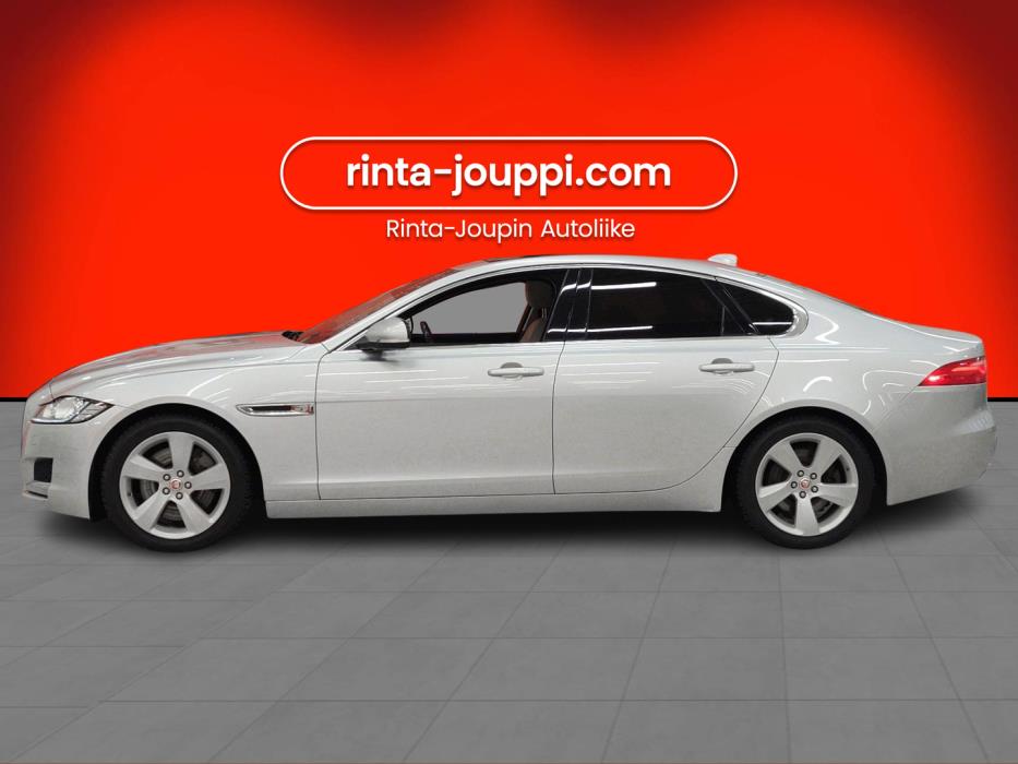 JAGUAR XF 2016