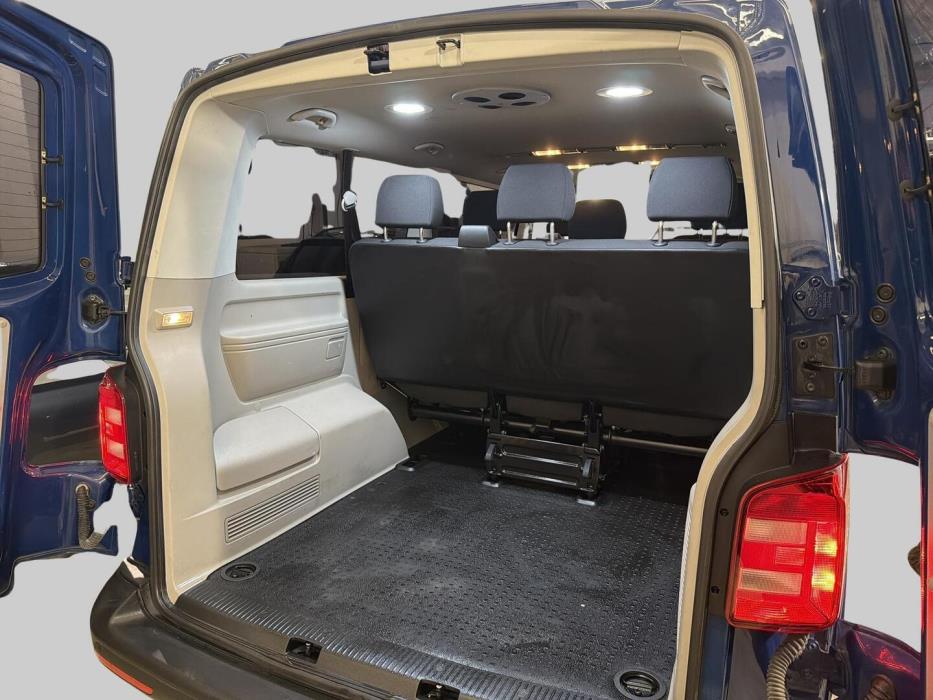 VOLKSWAGEN Caravelle 2017