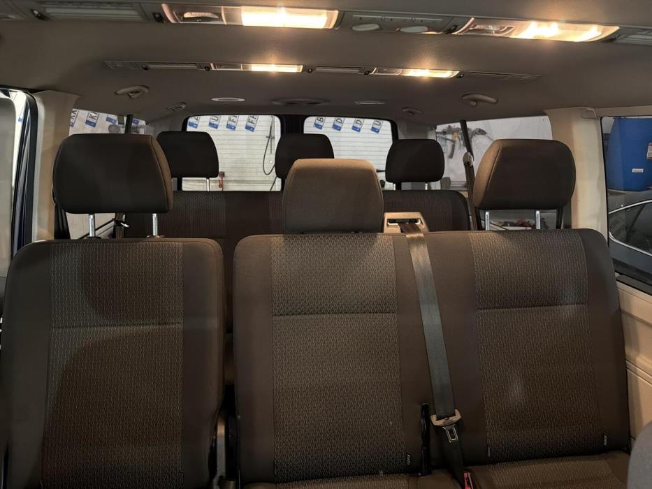 VOLKSWAGEN Caravelle 2017