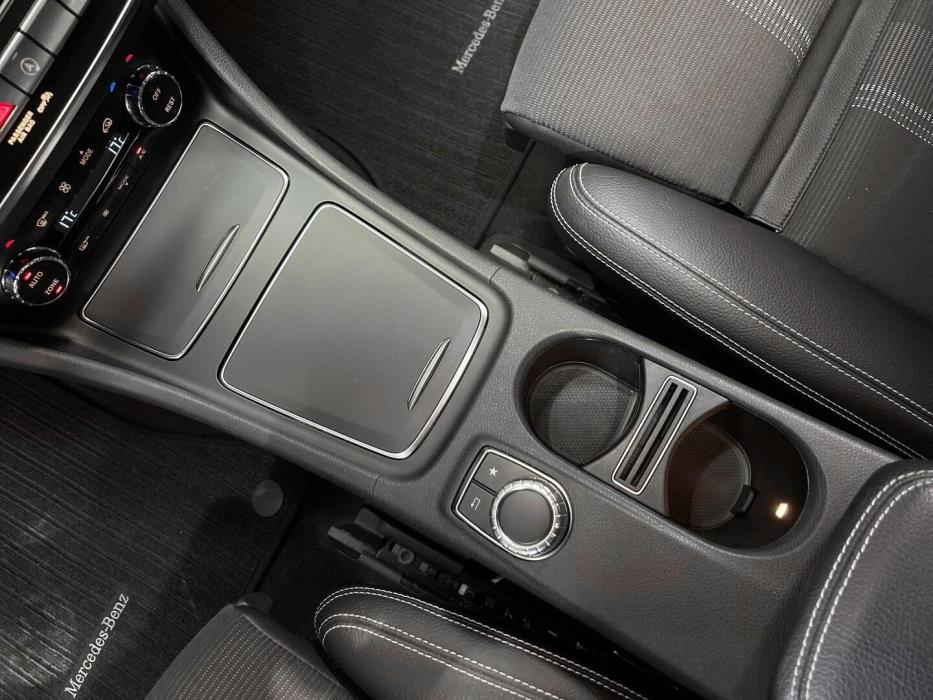 MERCEDES-BENZ CLA 2019