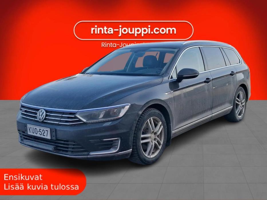 VOLKSWAGEN Passat 2018