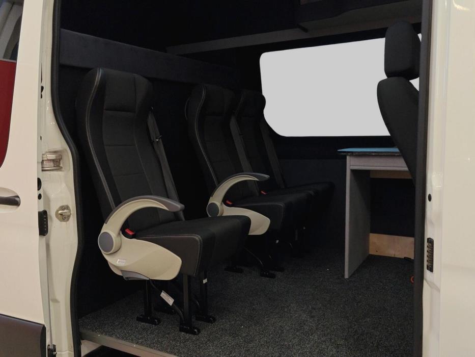 MERCEDES-BENZ Sprinter 2019