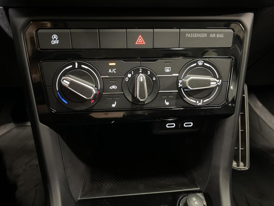 VOLKSWAGEN T-Cross 2023