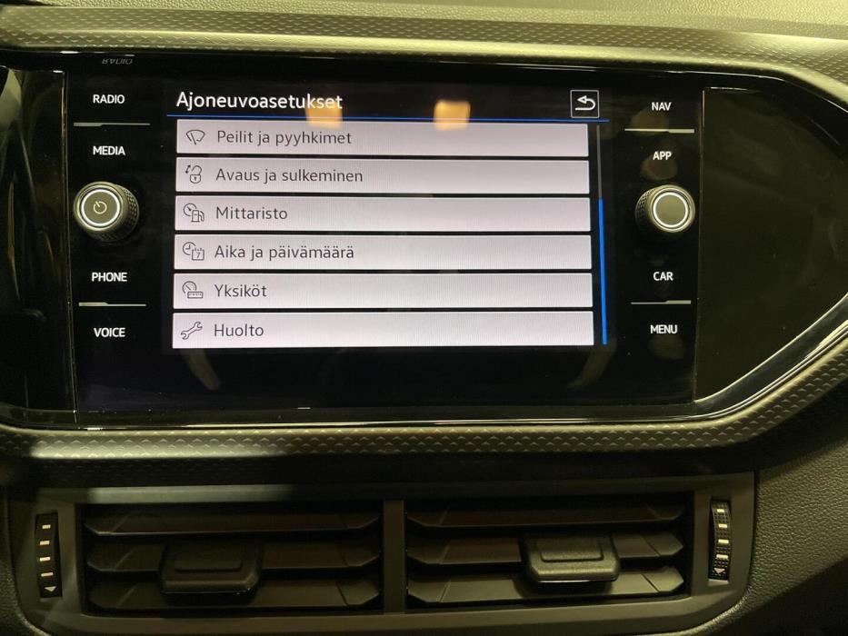 VOLKSWAGEN T-Cross 2023