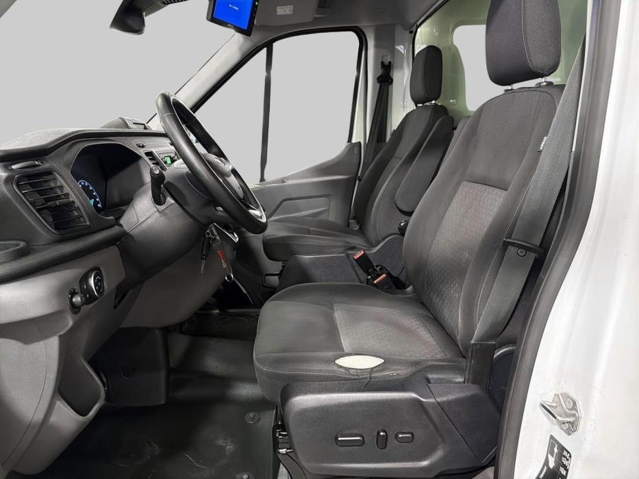 FORD Transit 2023