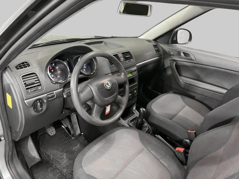 SKODA Yeti 2013