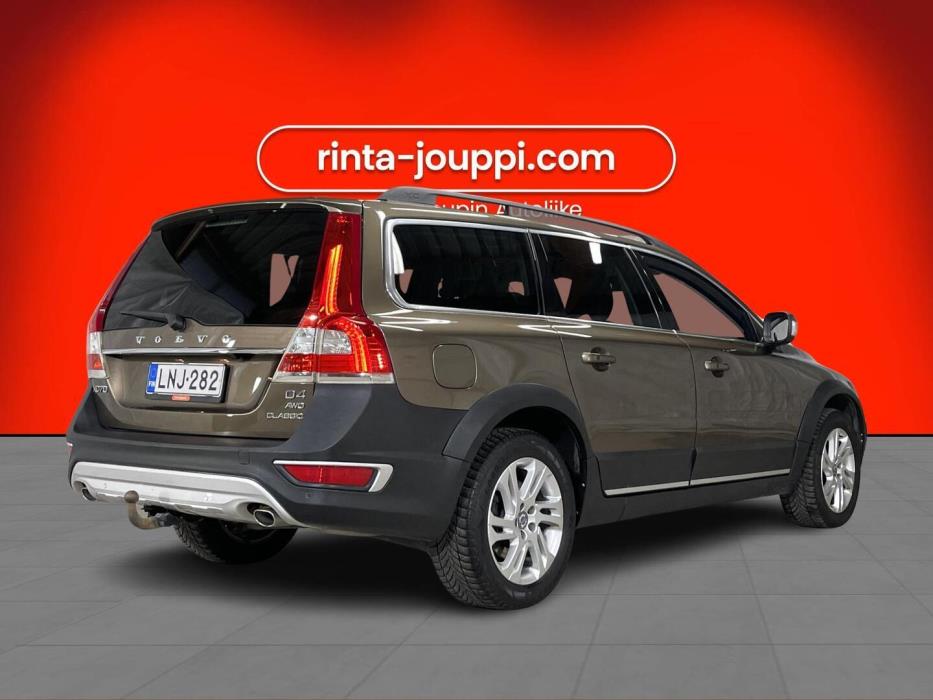 VOLVO XC70 2016