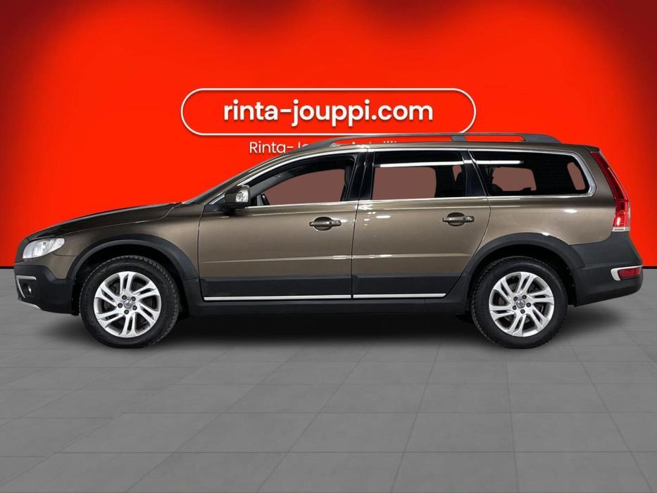 VOLVO XC70 2016
