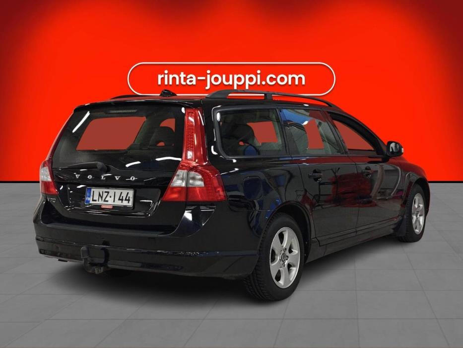 VOLVO V70 2009