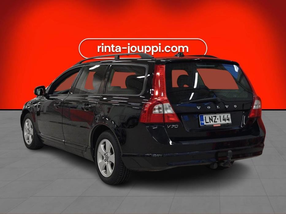 VOLVO V70 2009