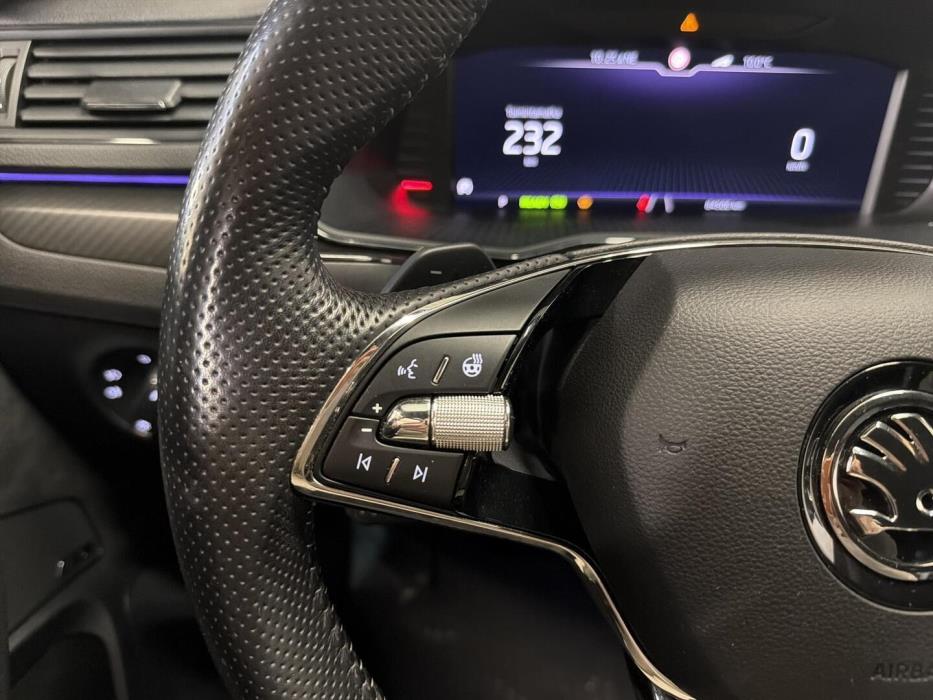 SKODA Superb 2021