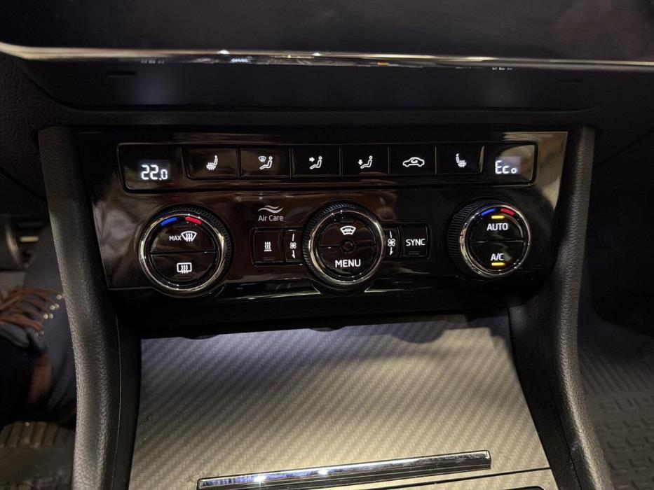 SKODA Superb 2021