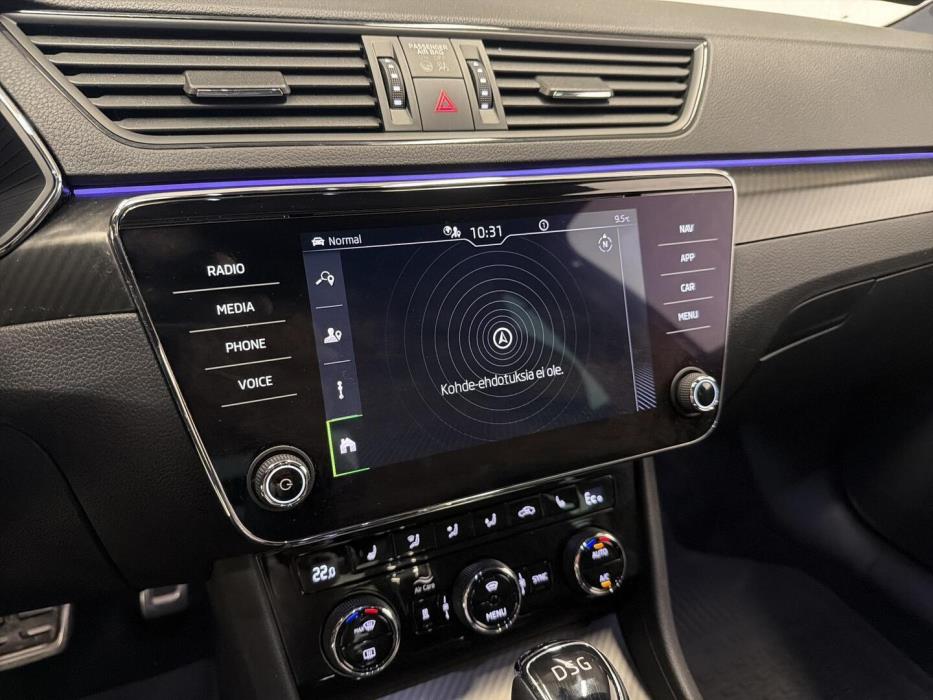 SKODA Superb 2021