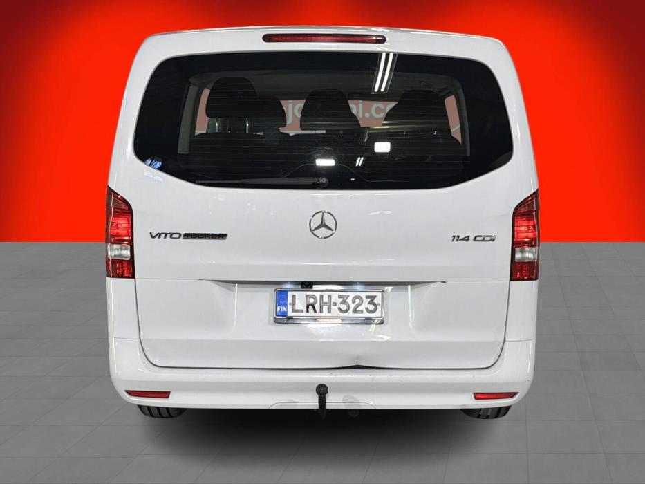 MERCEDES-BENZ Vito 2022