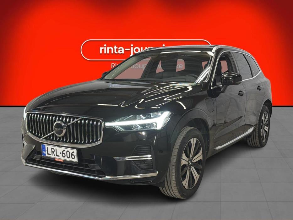 VOLVO XC60 2022